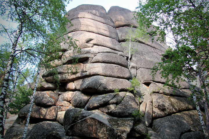 Guardian признала красноярские «Столбы» лучшим местом для путешествий в России