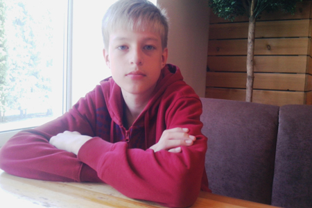 Титановая пластина спасет жизнь 14-летнему новосибирцу с деформацией груди Титановая пластина спасет жизнь 14-летнему новосибирцу с деформацией груди