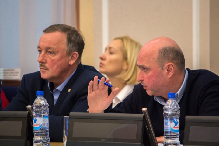 Повышать тарифы или ждать аварий