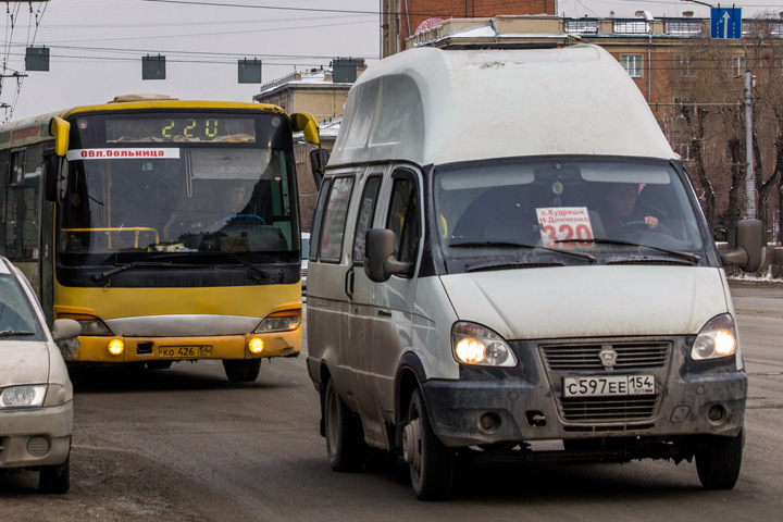 Проезд в новосибирских маршрутках подорожал почти на 20%