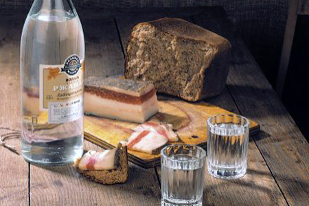 Водку и 200 рублей предлагают за голос бердским избирателям