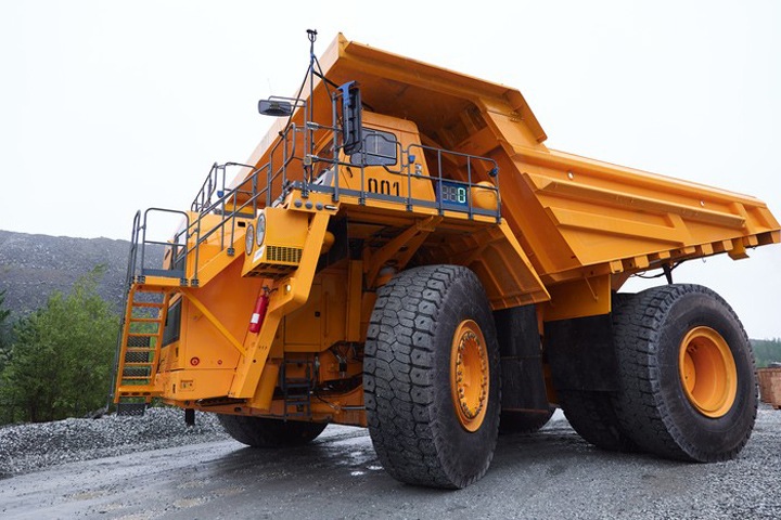 «Сибантрацит» инвестирует свыше 5 млрд рублей в расширение парка собственной техники