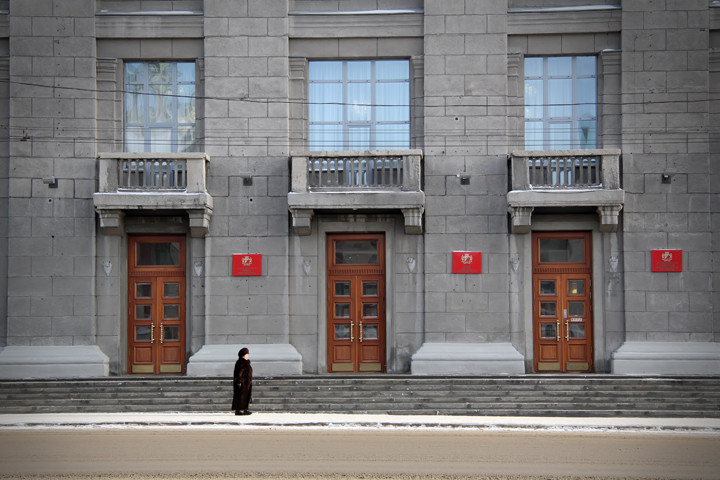 Мэрия Новосибирска убрала пикет «Демкоалиции» с центральной площади