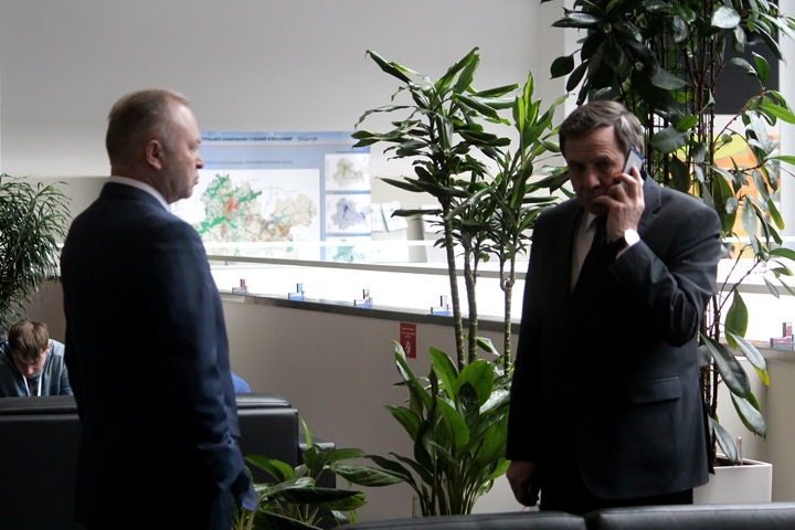 Реванш Знаткова. Старая знать надеется на власть в «ЕР» и кресло мэра Новосибирска