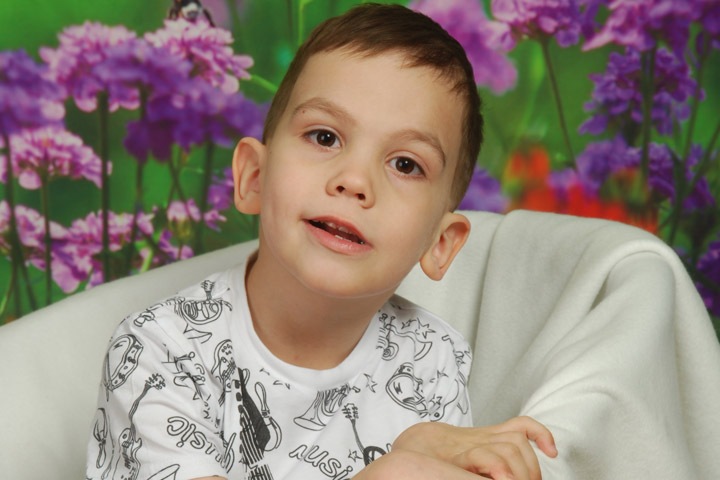 Шестилетнему Саше из Новосибирской области требуется дорогое лечение, чтобы начать ходить Шестилетнему Саше из Новосибирской области требуется дорогое лечение, чтобы начать ходить