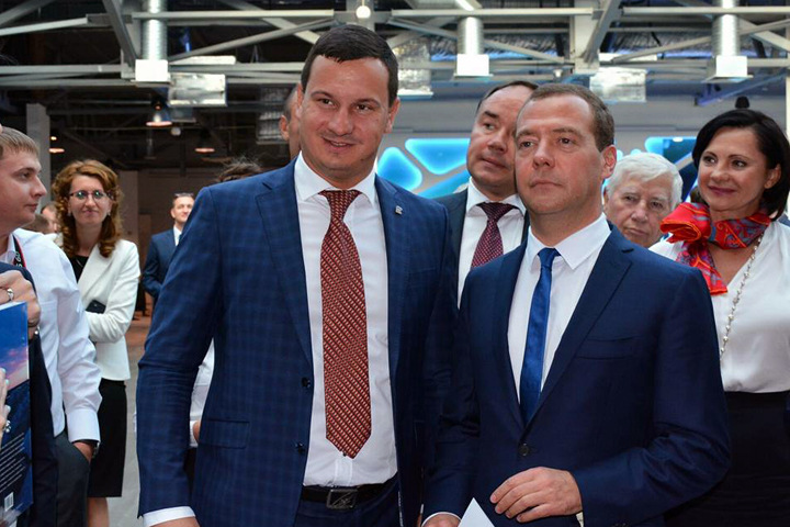 Остановивший строительство «Норд Молла» эколог признан виновным в нападении на бизнесмена Остановивший строительство «Норд Молла» эколог признан виновным в нападении на бизнесмена