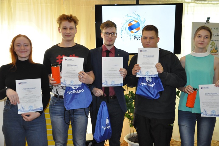 Учащиеся кодинского энергокласса приняли участие в онлайн выпускном