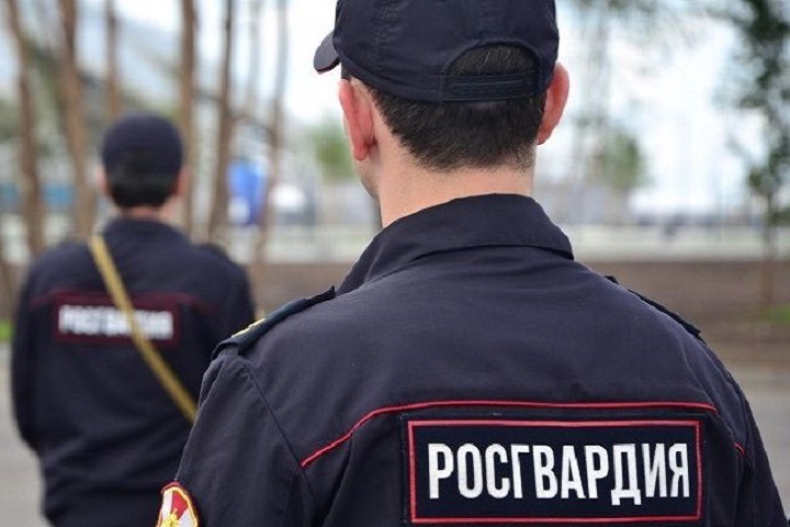 Алтайские росгвардейцы решили поискать прослушку в импортных чайниках