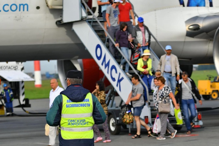 Лоукостер S7 будет базироваться в Омске