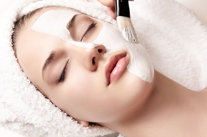 Уход за лицом – профессиональная чистка в Эстетик клуб СПб