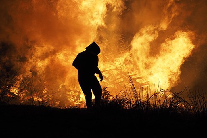 Житель Иркутской области сжег тещу за разрушение семьи Житель Иркутской области сжег тещу за разрушение семьи