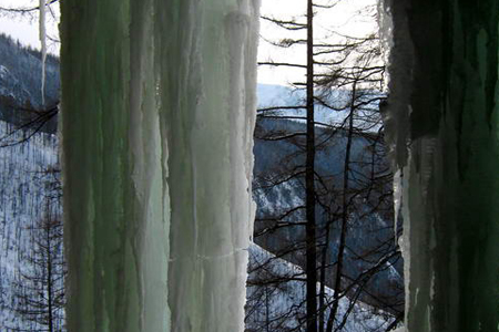 Турист из Кузбасса погиб при восхождении в горах Алтая 