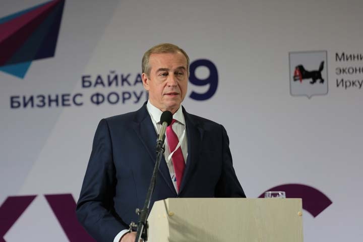 Иркутский губернатор «обеспокоен» задержанием министра лесного комплекса
