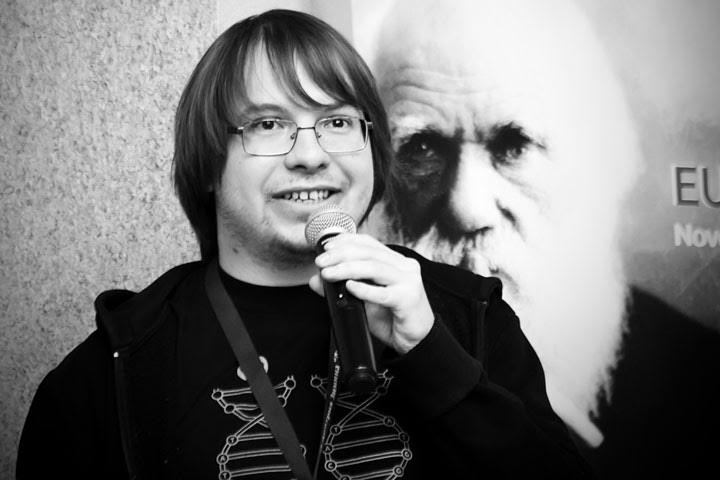 Биолог Александр Панчин: «Когда развиваешь технологии, нужно звать ученых, а не патриарха»