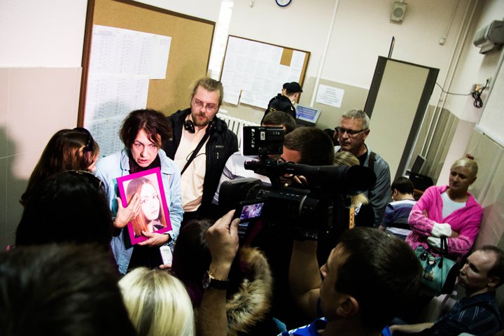 Митинг в память об убитой школьнице пройдет в Новосибирске Митинг в память об убитой школьнице пройдет в Новосибирске