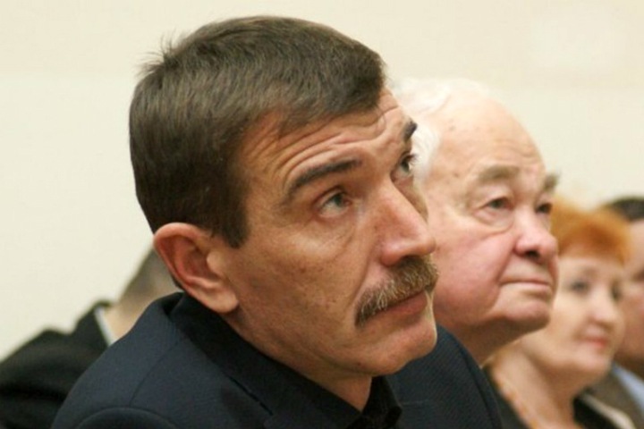 Суд рассмотрит дело о фальсификации диплома экс-главы Бийского района