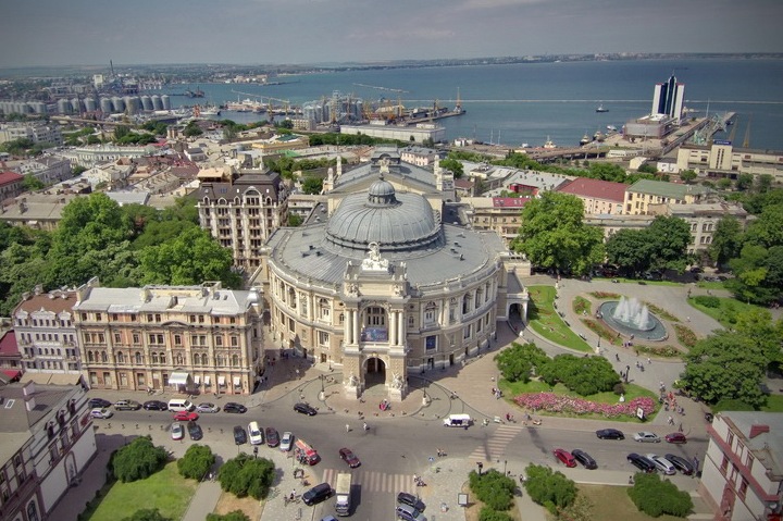 Дома в Одессе: широкий выбор и выгодные условия