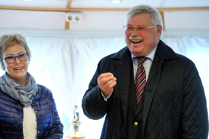 Жвачкин собрал на выборы больше денег, чем все конкуренты вместе