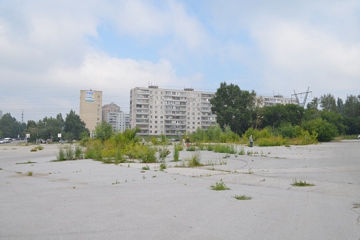 Новосибирцы обратились к генпрокурору РФ после продажи части сквера в Академгородке местному бизнесу Новосибирцы обратились к генпрокурору РФ после продажи части сквера в Академгородке местному бизнесу