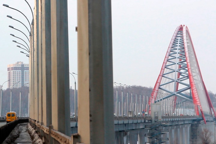 Новосибирские депутаты: «Иск „Сибмоста“ множит на ноль конкурсную систему»