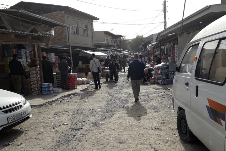 Своих бросаем: как выживают застрявшие в Узбекистане россияне