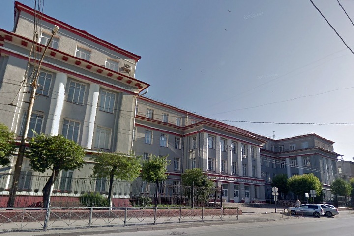 Сотрудники НИИТО попросили у Минздрава защиты от руководства. Конфликт грозит закрытием клиники