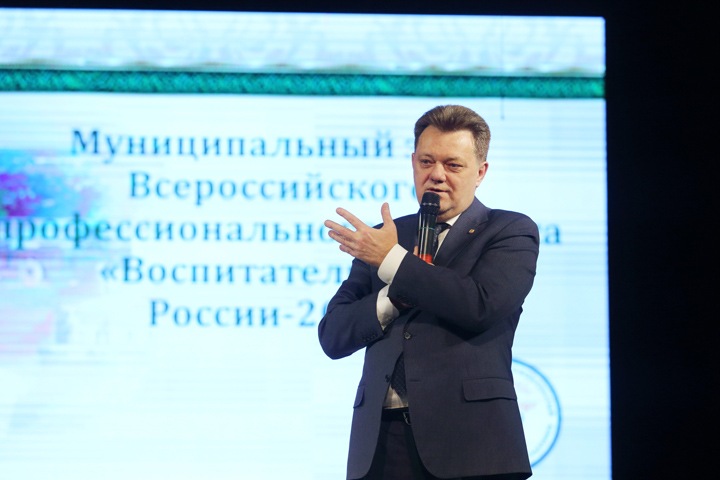 Мэр Томска помещен под домашний арест