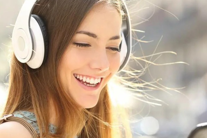 Преимущества прослушивания онлайн-музыки Преимущества прослушивания онлайн-музыки