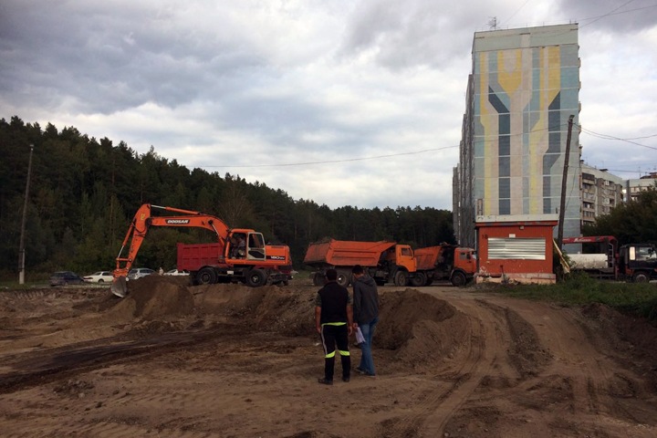 Суд отобрал у новосибирского бизнесмена землю по жалобе депутата Суд отобрал у новосибирского бизнесмена землю по жалобе депутата