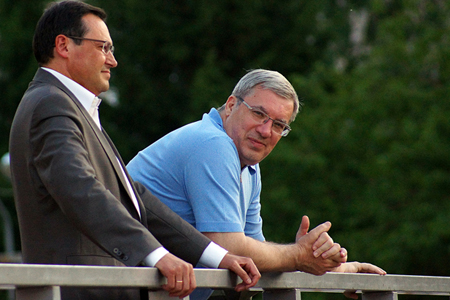 Депутаты поддержали Толоконского в отмене прямых выборов мэра Красноярска Депутаты поддержали Толоконского в отмене прямых выборов мэра Красноярска