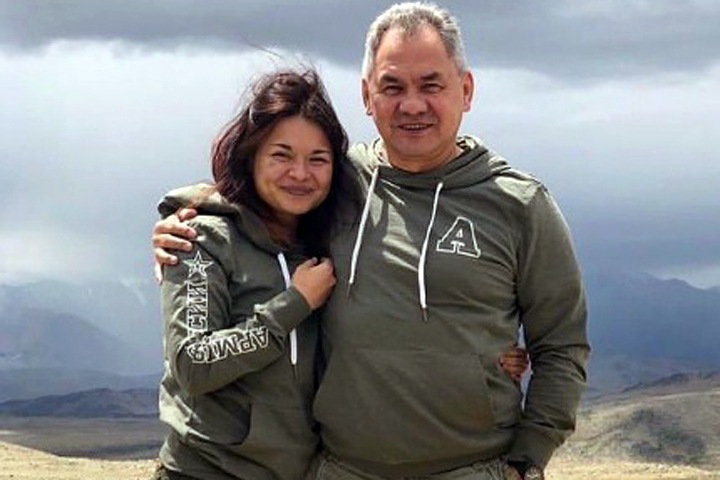 Дочь Шойгу возглавила Федерацию триатлона России как единственный кандидат Дочь Шойгу возглавила Федерацию триатлона России как единственный кандидат