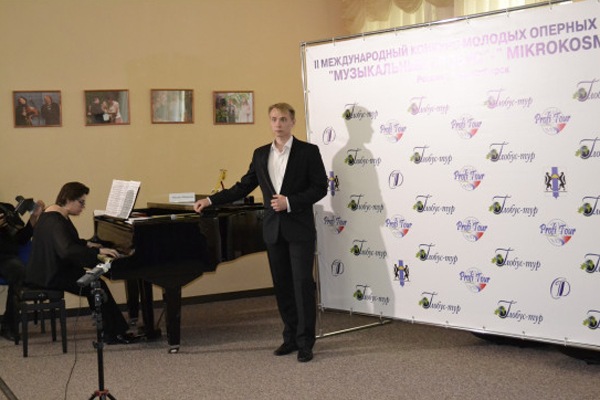 Молодые певцы из России и Китая приехали на «Музыкальный глобус» в Новосибирск