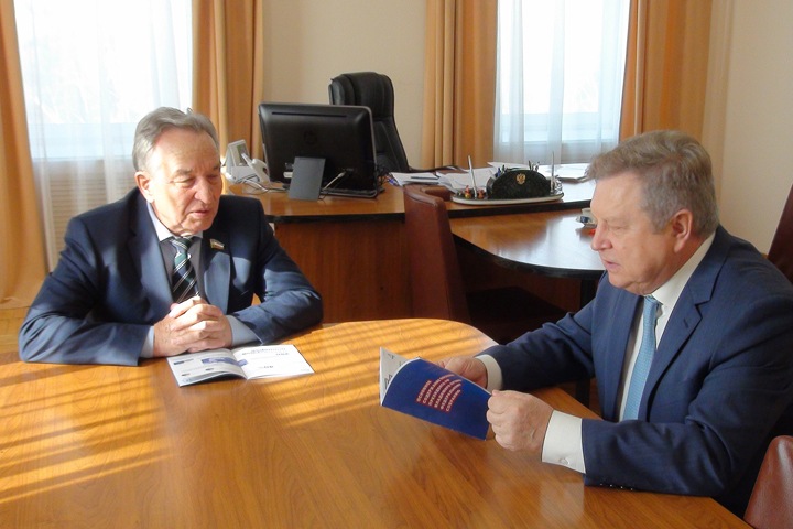 Депутаты Верховного Совета Хакасии блокировали выдвижение сенатора от «ЕР»