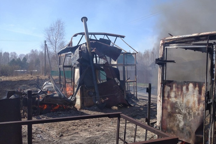 Режим ЧС предложили ввести в Новосибирской области из-за пожаров