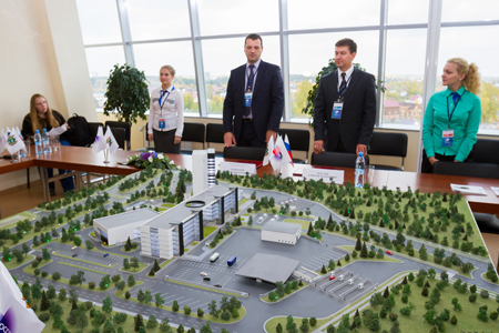 Федеральный центр инвестирует 2,4 млрд рублей в объекты Томской ОЭЗ Федеральный центр инвестирует 2,4 млрд рублей в объекты Томской ОЭЗ