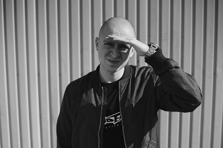 Новосибирских школьников позвали на обсуждение альбома Оксимирона в детской библиотеке