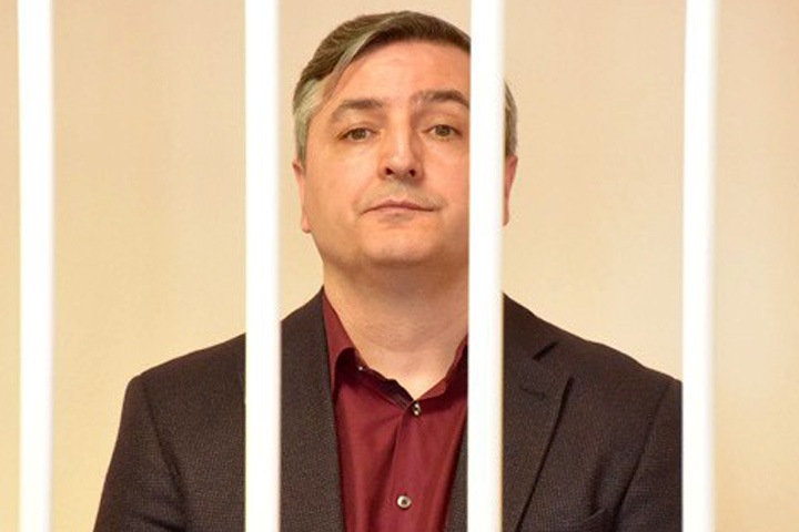 Чиновников омской мэрии уличили в махинациях с землей на миллиард Чиновников омской мэрии уличили в махинациях с землей на миллиард