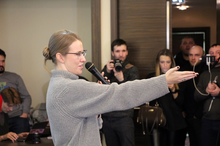 Собчак в Новосибирске: «Проголосуйте, пока никто не видит» Собчак в Новосибирске: «Проголосуйте, пока никто не видит»