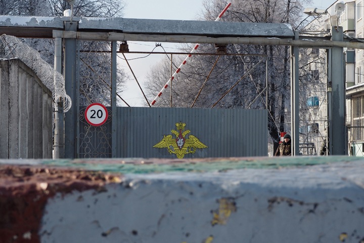 Депутат Госдумы выступил за большую закрытость Минобороны после расстрела солдат в Забайкалье Депутат Госдумы выступил за большую закрытость Минобороны после расстрела солдат в Забайкалье