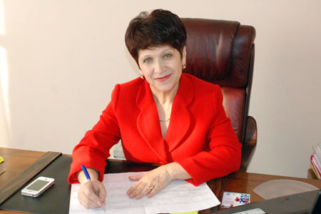 Главу Минусинска уличили в незаконной деятельности и поддельном дипломе кандидата наук