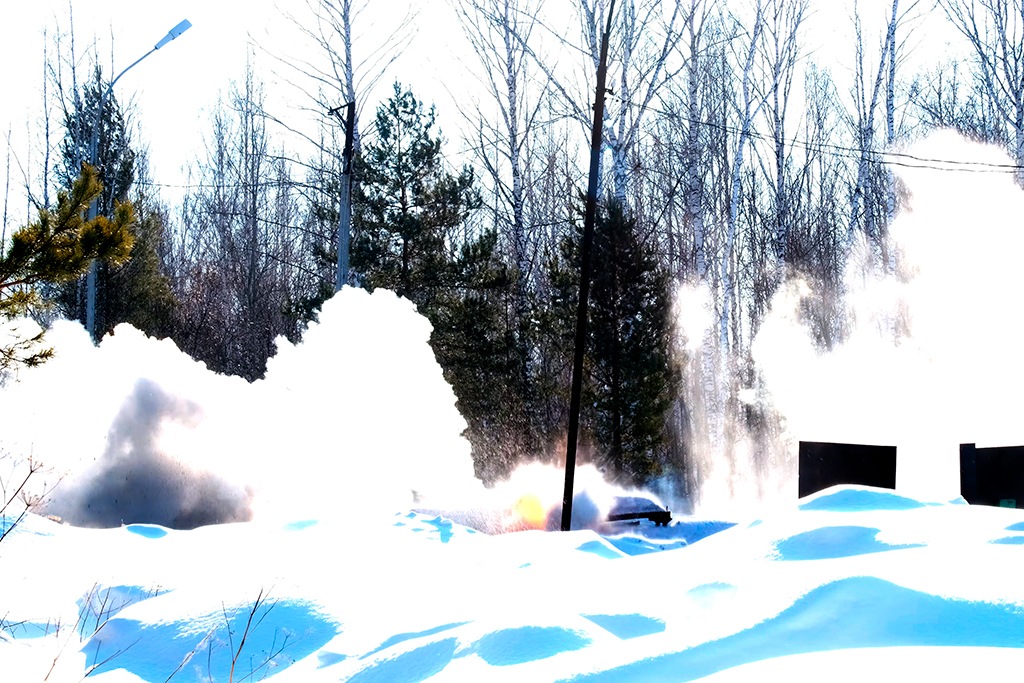 Взрыв на испытательном полигоне завода «Искра» Взрыв на испытательном полигоне завода «Искра»