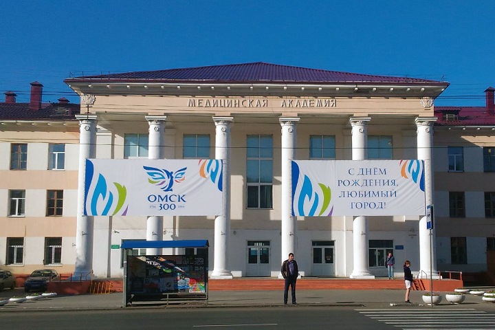 Проректор омского вуза пообещал отчислить студентов за выезд из общежития во время вспышки коронавируса