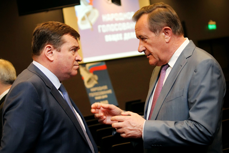 Списки «ЕР»: исход молодежи, любовь к селу и бюджетники как спасение Новосибирска