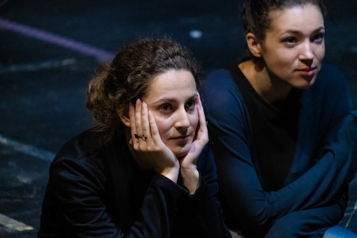 Пьеса о Чечне в Новосибирске: «Вопрос о войне возникает даже у тех, кто на ней был» Пьеса о Чечне в Новосибирске: «Вопрос о войне возникает даже у тех, кто на ней был»