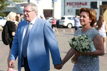 Семья Толоконских проведет отпуск в санатории «Заполярье»