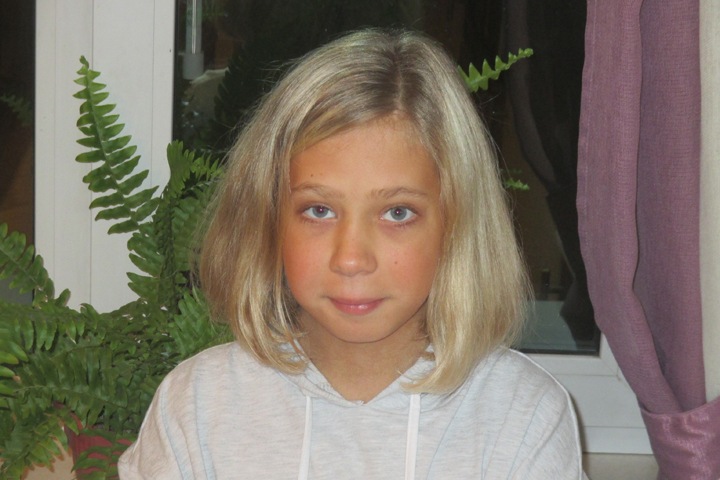 Девочке-подростку из Новосибирска нужно дорогое лекарство, чтобы вырасти Девочке-подростку из Новосибирска нужно дорогое лекарство, чтобы вырасти