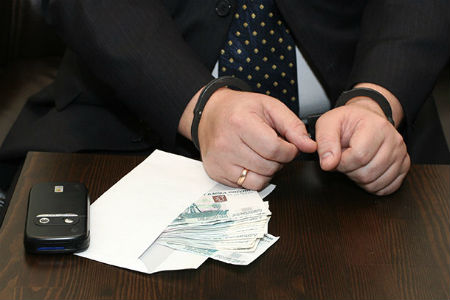 Генпрокуратура усомнилась в росте взяткодательства в Новосибирской области и Кузбассе 