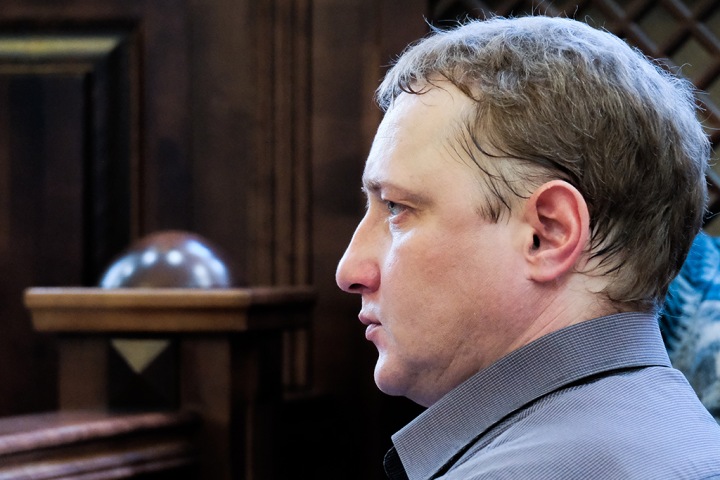 «Он воспринял мое присутствие как угрозу»: как следствие общалось с акционером «Инского»