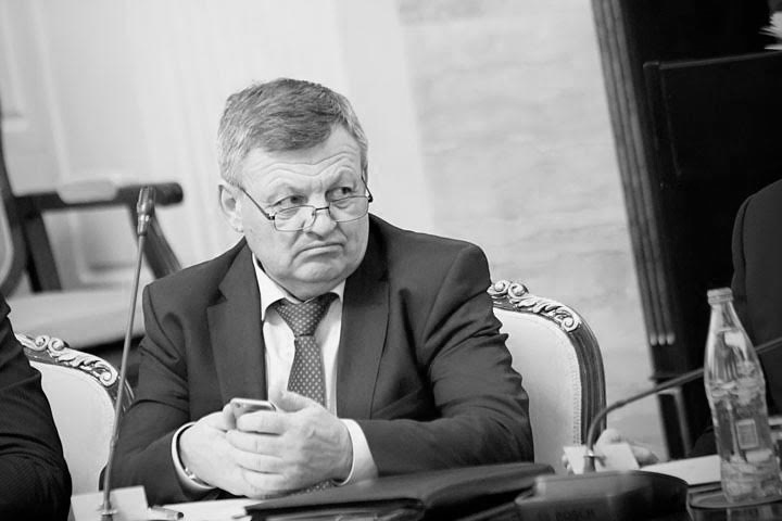 Убрать до посевной. «Новая Сибирь» о просчетах Василия Пронькина Убрать до посевной. «Новая Сибирь» о просчетах Василия Пронькина