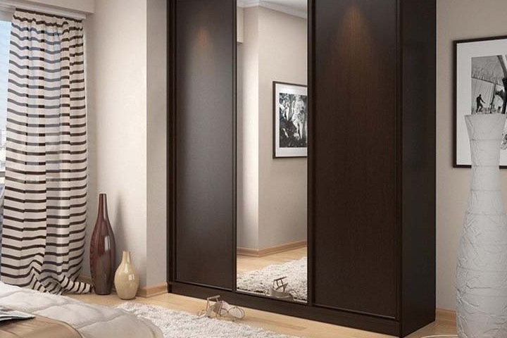 Как выбрать готовый шкаф-купе Как выбрать готовый шкаф-купе